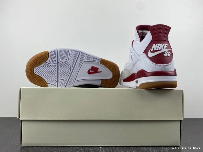 Rep Husky Jordan 4 Red SB Retro Pine DR5415-160 0818
